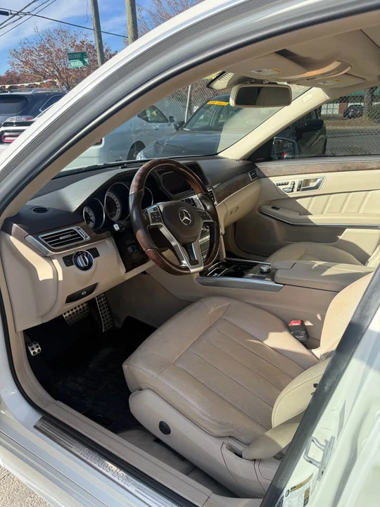 2014 Mercedes-Benz W212 E-Class - Image 6 of 12