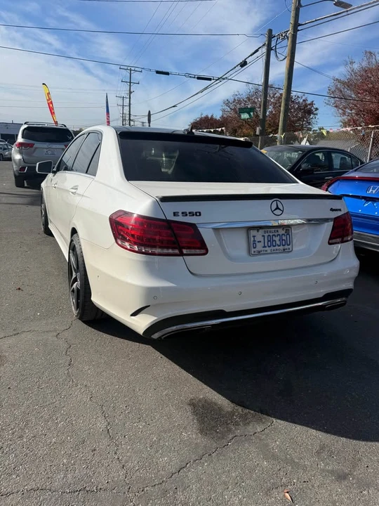 2014 Mercedes-Benz W212 E-Class - Image 3 of 12