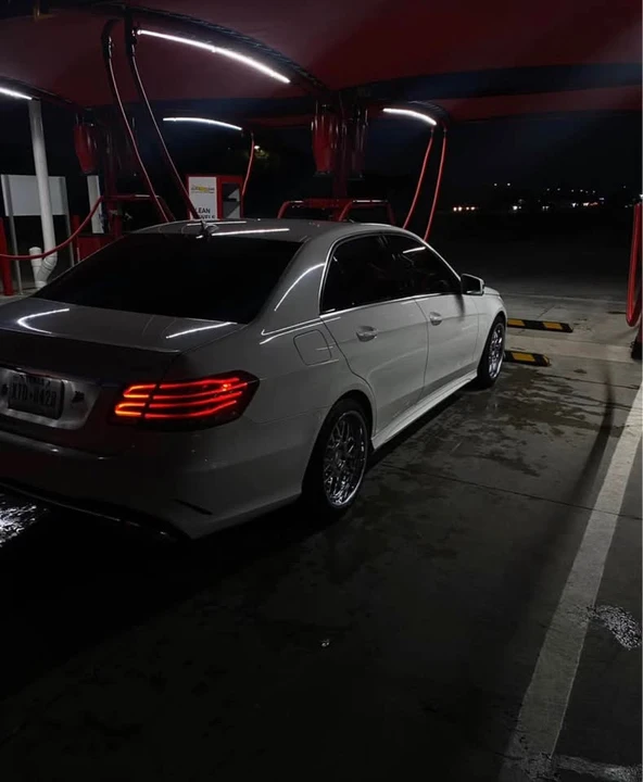 2014 Mercedes-Benz W212 E-Class - Image 2 of 5