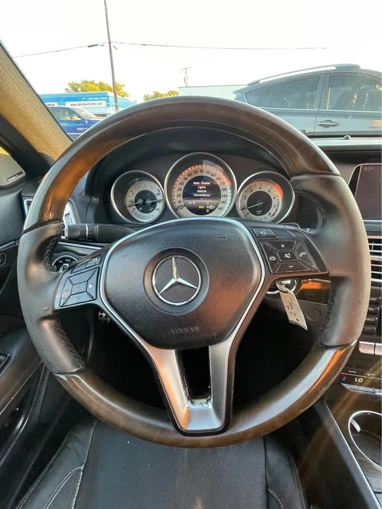 2014 Mercedes-Benz W212 E-Class - Image 16 of 17