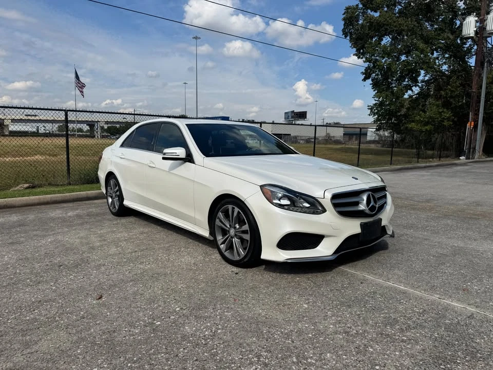 2014 Mercedes-Benz W212 E-Class - Image 2 of 17