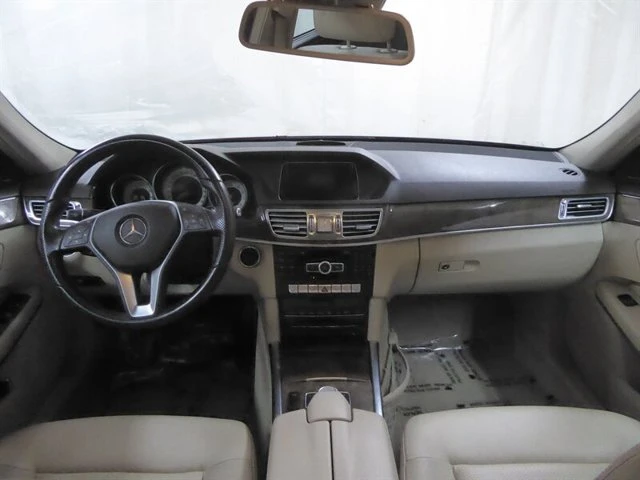 2014 Mercedes-Benz W212 E-Class - Image 8 of 20