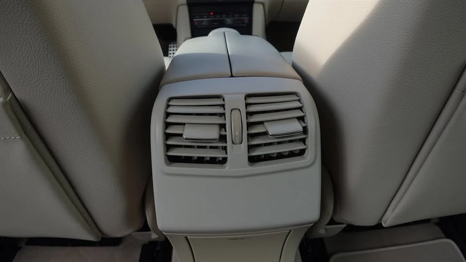 2014 Mercedes-Benz W212 E-Class - Image 6 of 10