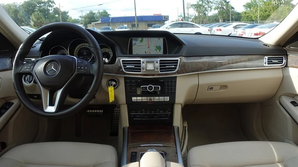 2014 Mercedes-Benz W212 E-Class - Image 4 of 10