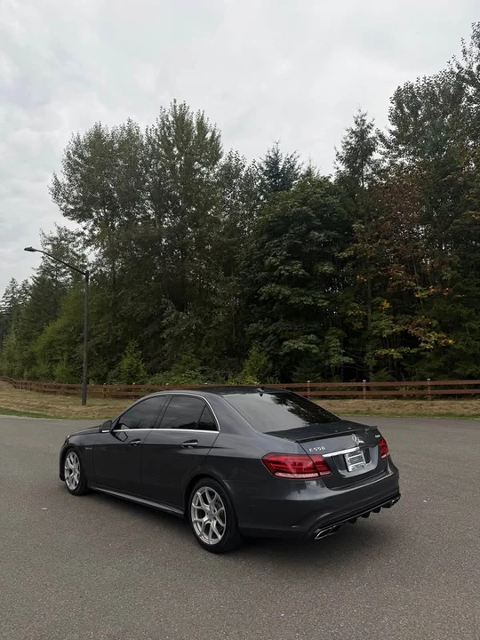 2014 Mercedes-Benz W212 E-Class - Image 3 of 12