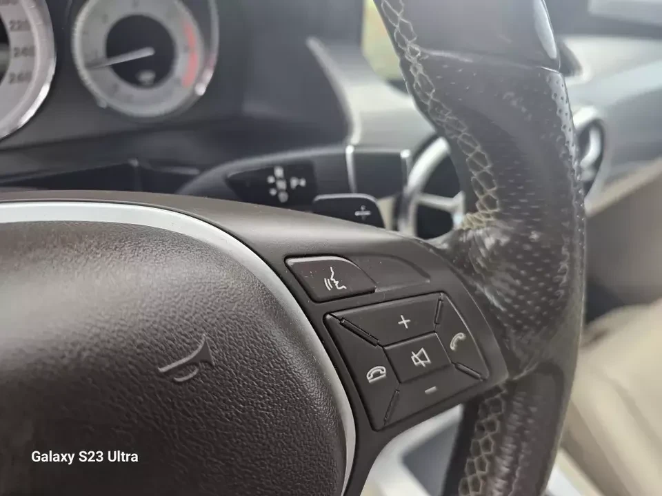 2014 Mercedes-Benz GLK-Class - Image 13 of 19