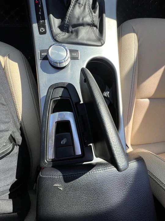 2014 Mercedes-Benz R172 SLC-Class - Image 6 of 11