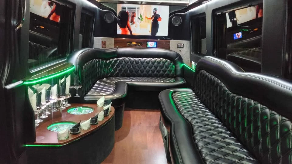 2014 Mercedes-Benz NCV3 Sprinter - Image 3 of 9