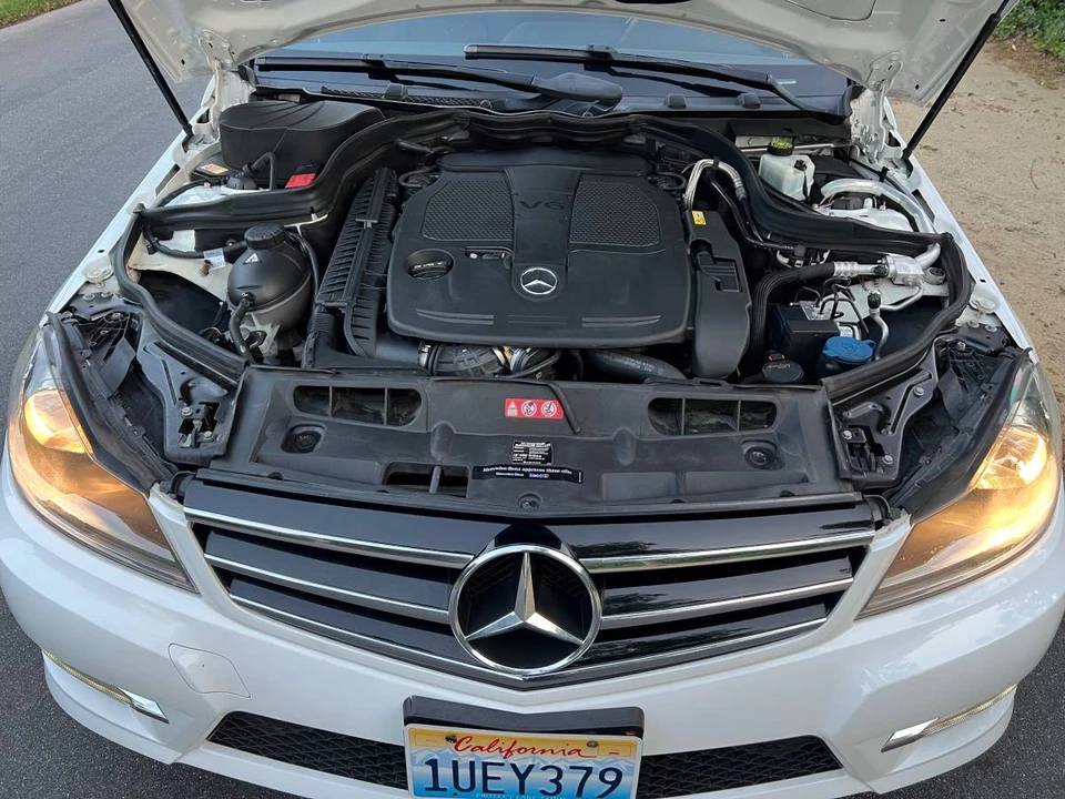 2014 Mercedes-Benz W204 C-Class - Image 20 of 21