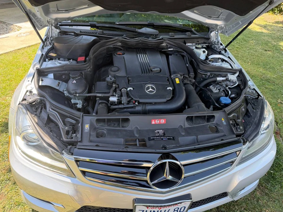 2014 Mercedes-Benz W204 C-Class - Image 6 of 11