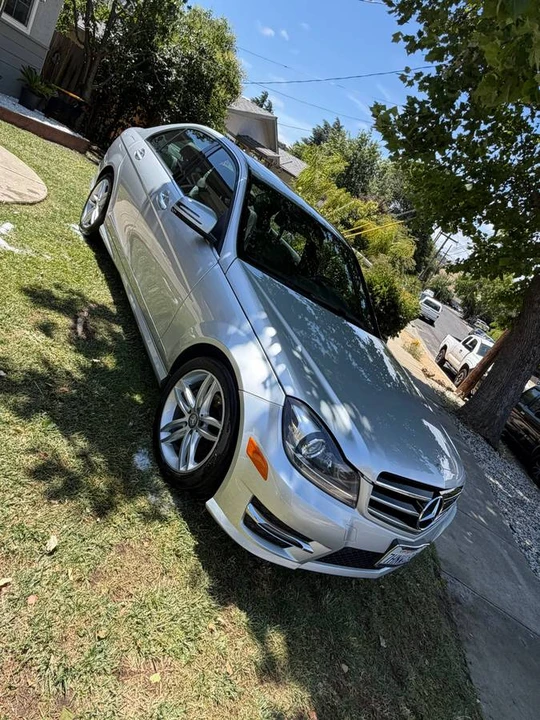 2014 Mercedes-Benz W204 C-Class - Image 2 of 11