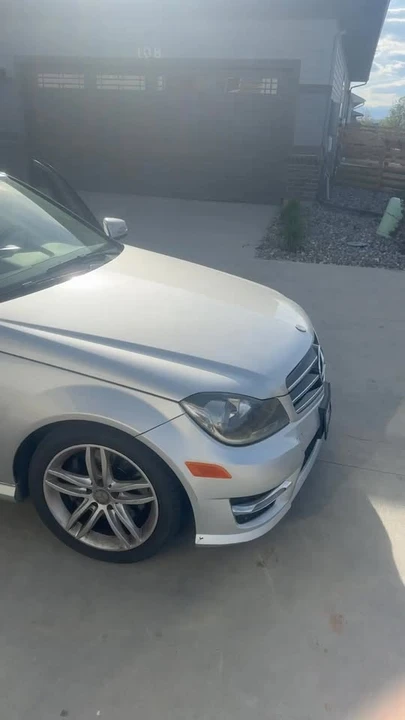 2014 Mercedes-Benz W204 C-Class - Image 2 of 2