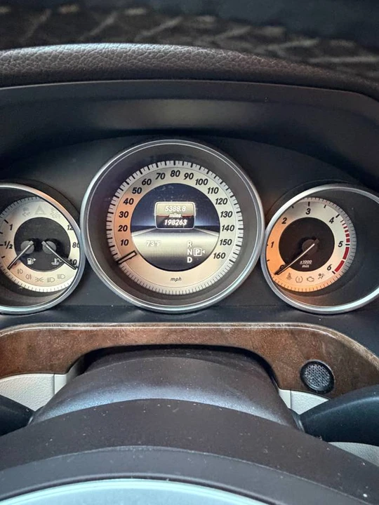2014 Mercedes-Benz W212 E-Class - Image 16 of 21