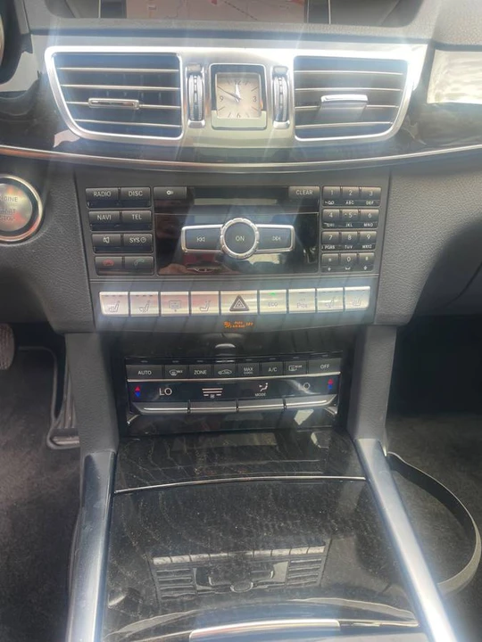 2014 Mercedes-Benz W212 E-Class - Image 12 of 15