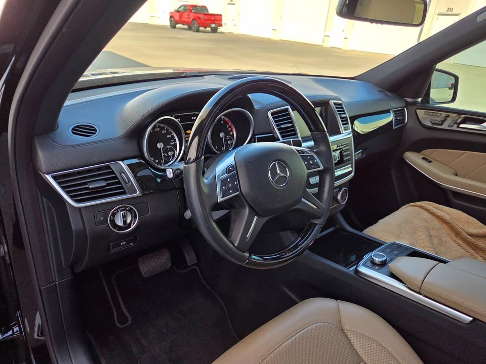 2014 Mercedes-Benz GLC - Image 6 of 11