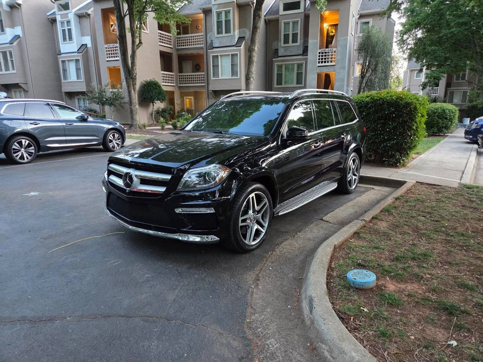 2014 Mercedes-Benz GLC - Image 2 of 11