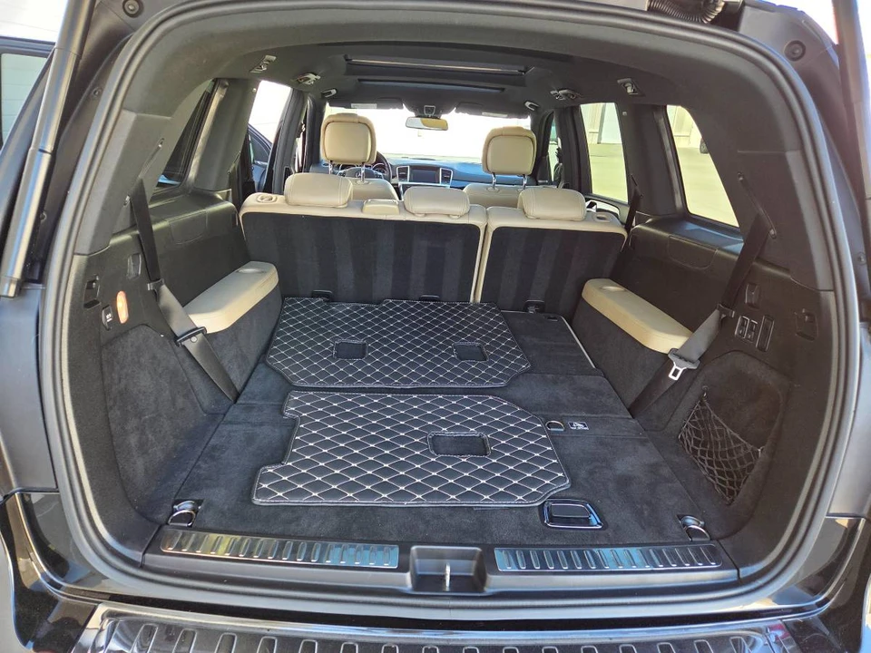 2014 Mercedes-Benz GLC - Image 10 of 11