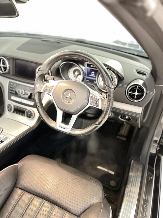 2014 Mercedes-Benz R231 SL-Class - Image 17 of 31