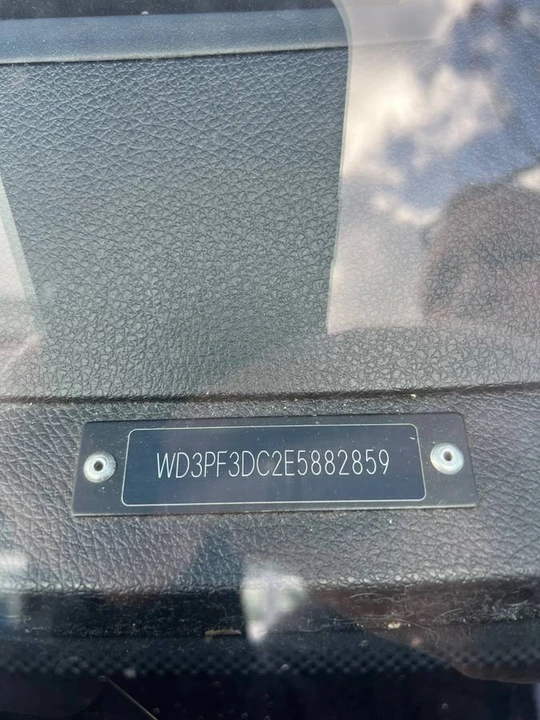 2014 Mercedes-Benz - Image 6 of 6