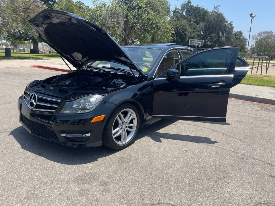 2014 Mercedes-Benz W204 C-Class - Image 4 of 14