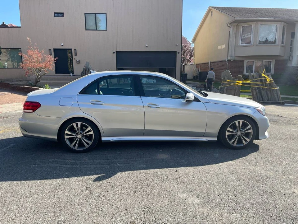2014 Mercedes-Benz W212 E-Class - Image 4 of 10