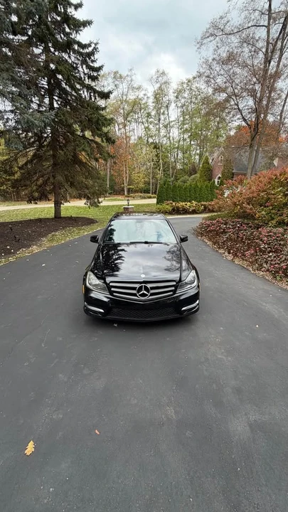 2014 Mercedes-Benz W204 C-Class - Image 2 of 9