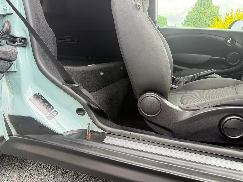 2014 Mini Clubvan 1st Gen - Image 26 of 31