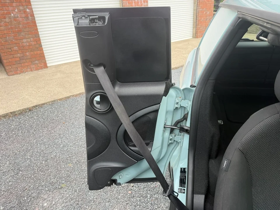 2014 Mini Clubvan 1st Gen - Image 19 of 31