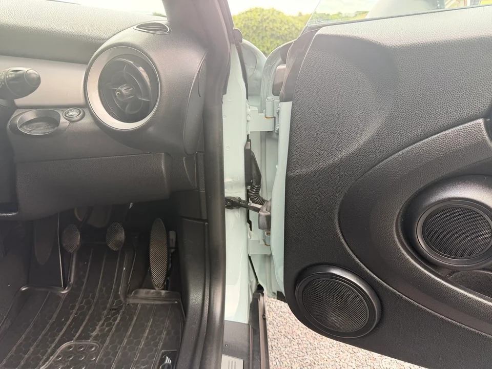 2014 Mini Clubvan 1st Gen - Image 18 of 31