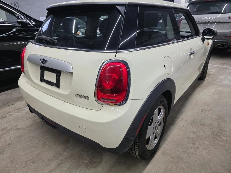 2014 Mini Mini 3rd Gen - Image 3 of 12