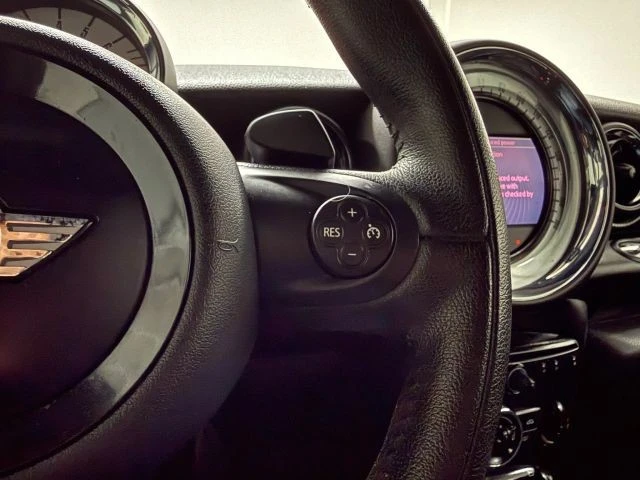 2014 Mini Coupe & Roadster - Image 19 of 21