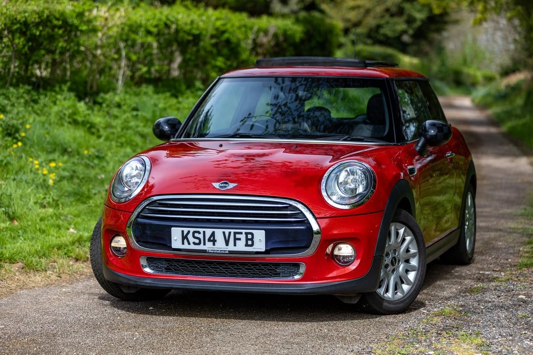 2014 Mini Mini 2nd Gen - Image 16 of 30