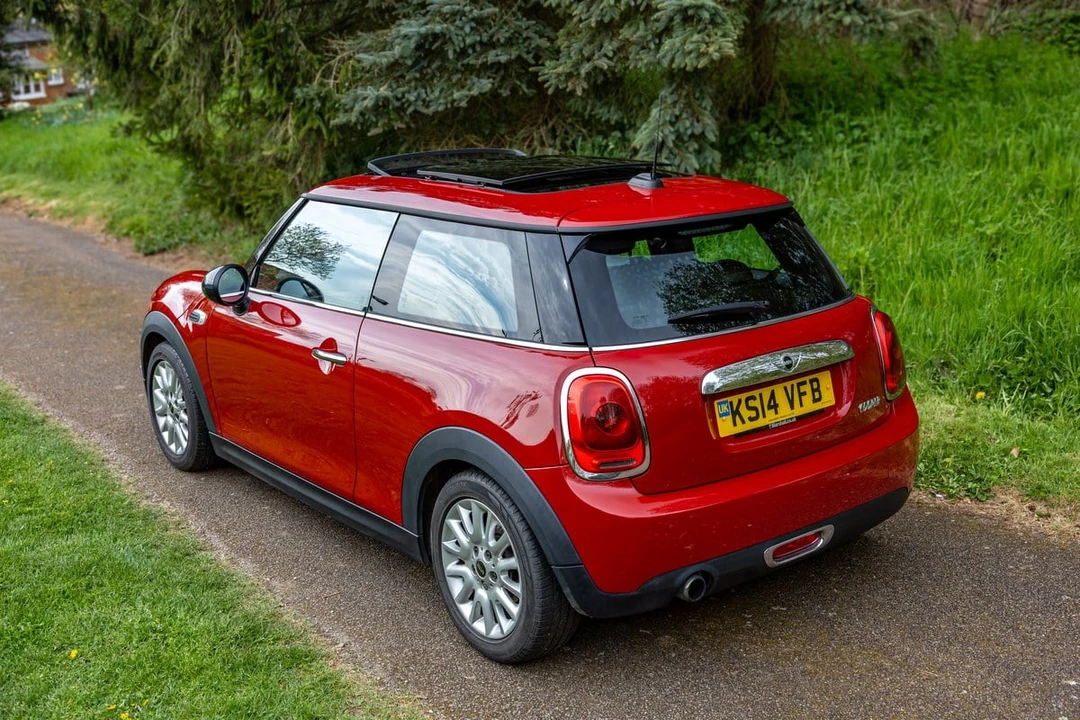 2014 Mini Mini 2nd Gen - Image 13 of 30