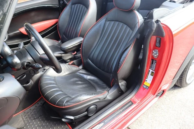2014 Mini Coupe & Roadster - Image 4 of 7
