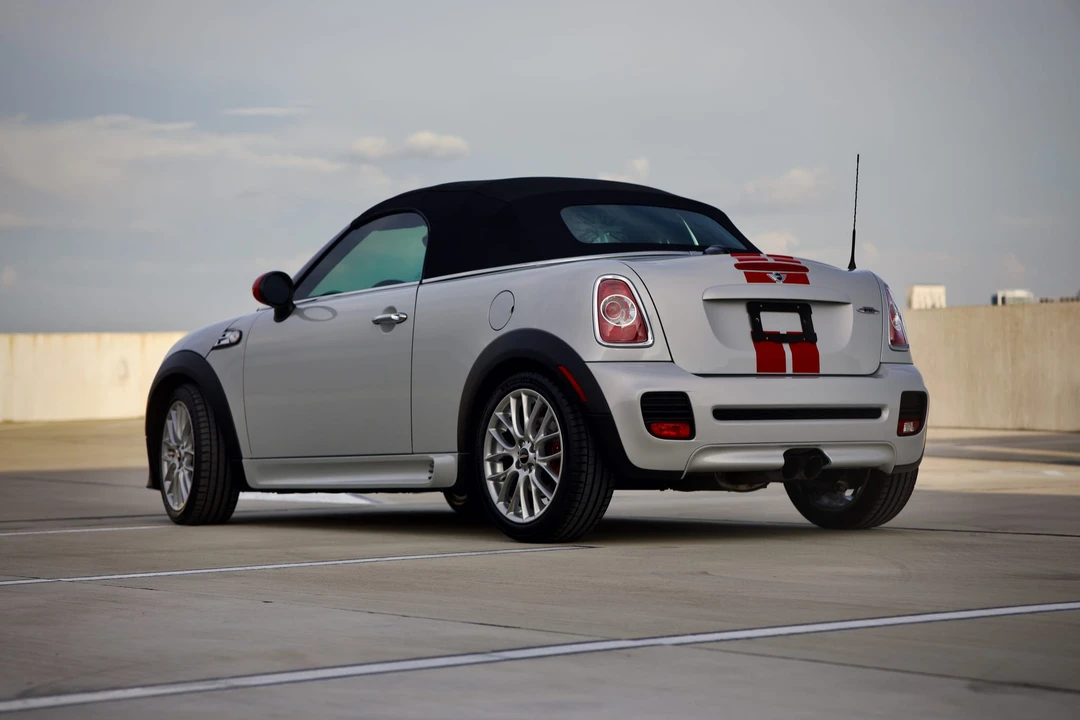 2014 Mini Coupe & Roadster - Image 15 of 31
