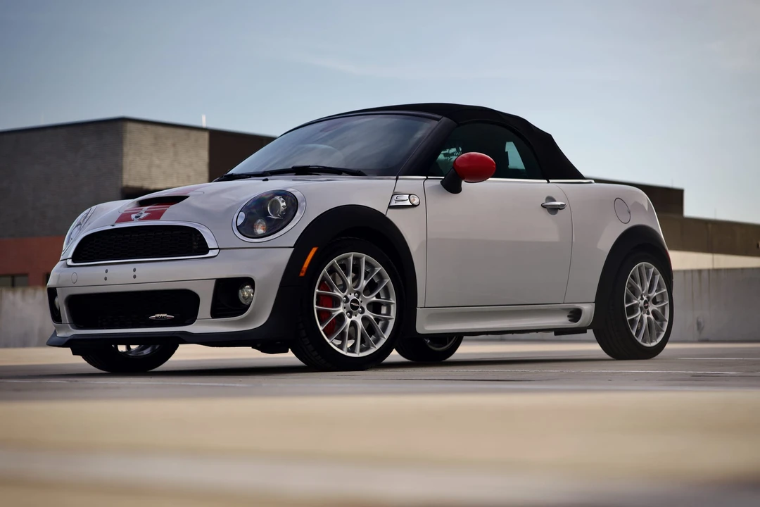 2014 Mini Coupe & Roadster - Image 10 of 31