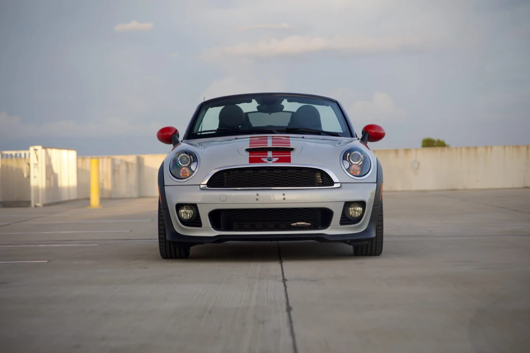 2014 Mini Coupe & Roadster - Image 3 of 31