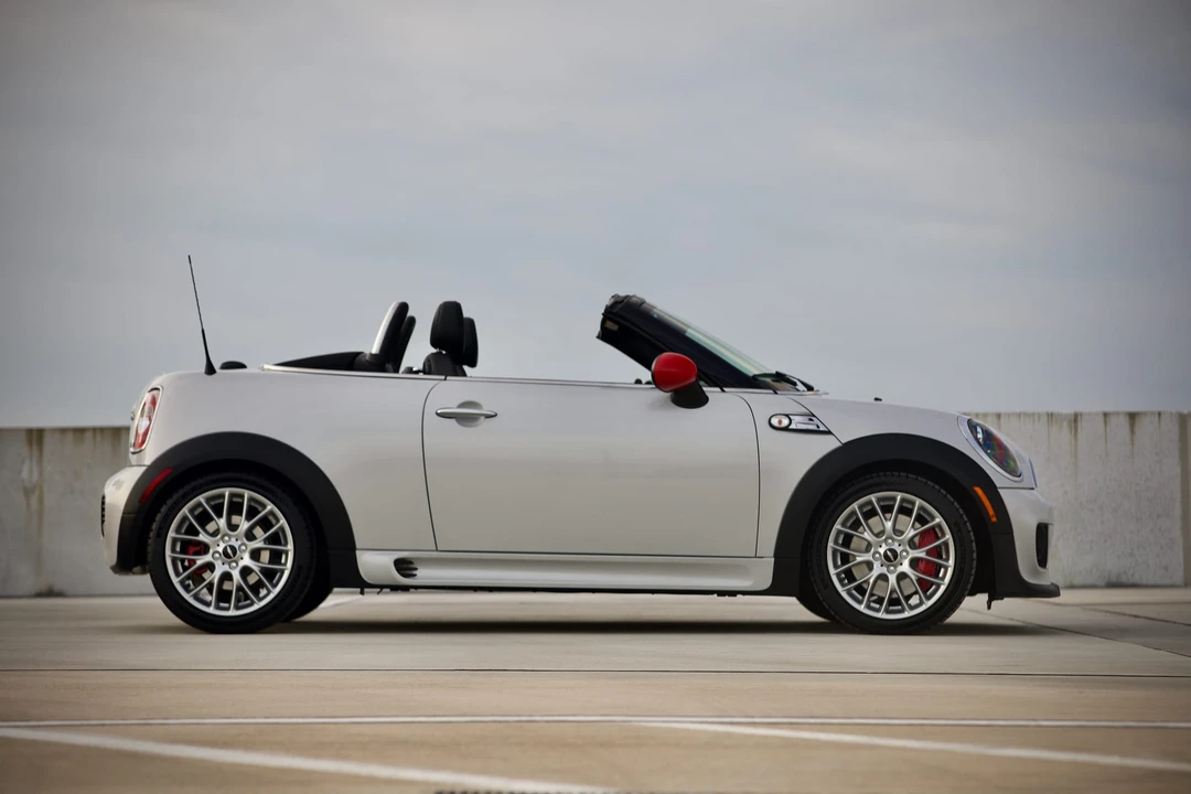 2014 Mini Coupe & Roadster - Image 5 of 31