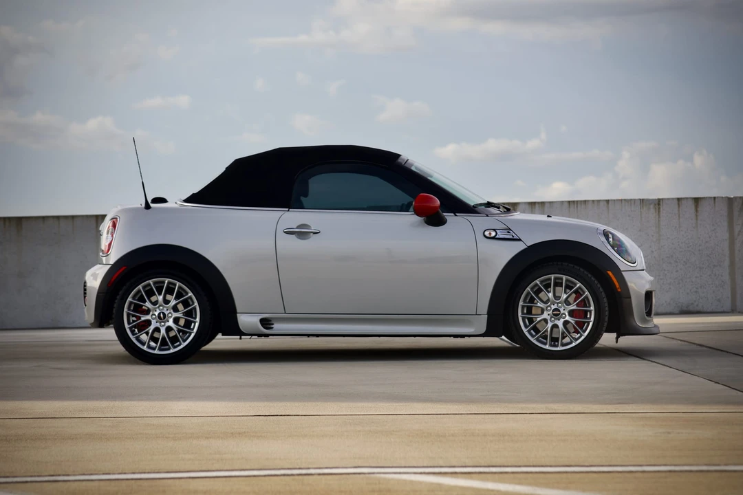 2014 Mini Coupe & Roadster - Image 12 of 31