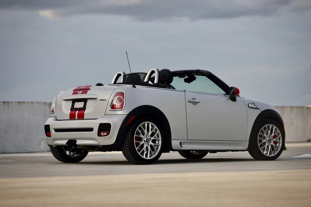 2014 Mini Coupe & Roadster - Image 6 of 31