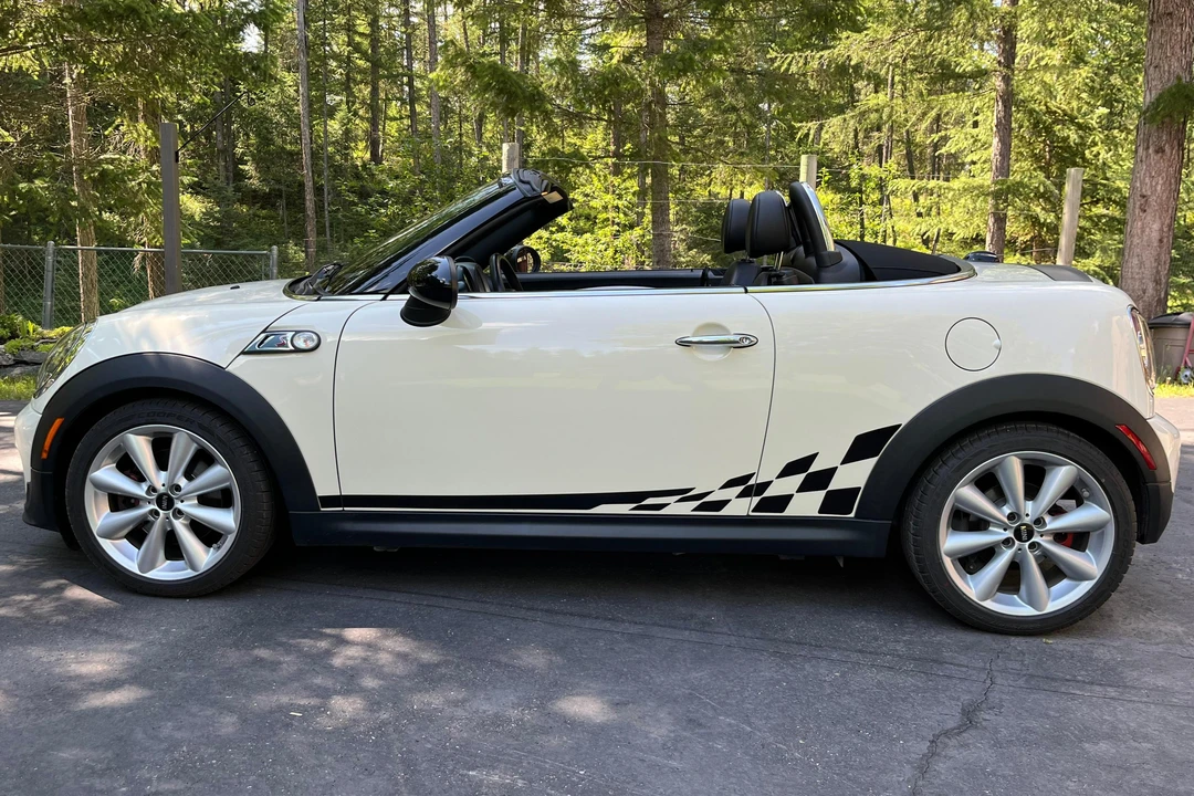 2014 Mini Coupe & Roadster - Image 3 of 31