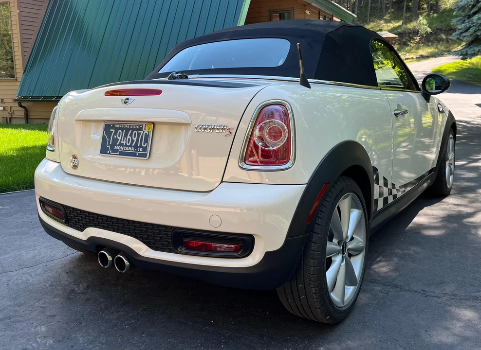 2014 Mini Coupe & Roadster - Image 17 of 31