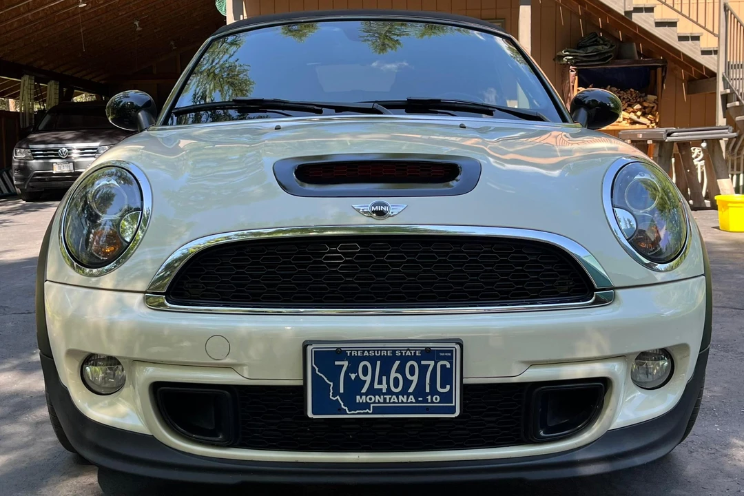 2014 Mini Coupe & Roadster - Image 2 of 31
