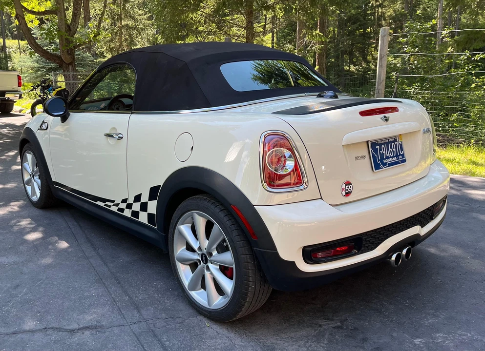 2014 Mini Coupe & Roadster - Image 15 of 31