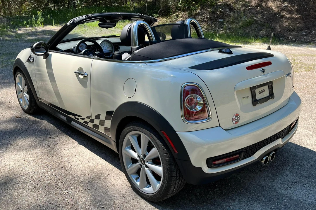 2014 Mini Coupe & Roadster - Image 4 of 31