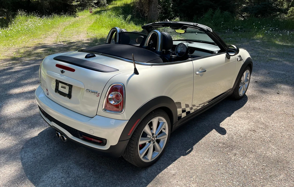 2014 Mini Coupe & Roadster - Image 9 of 31