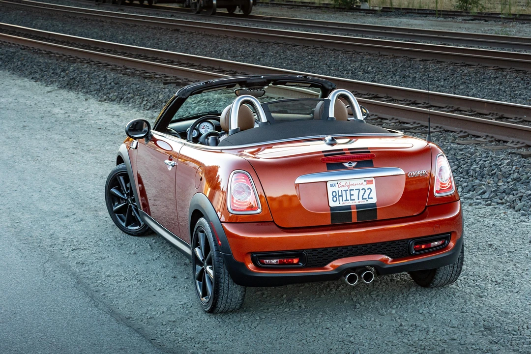 2014 Mini Mini 2nd Gen - Image 25 of 31