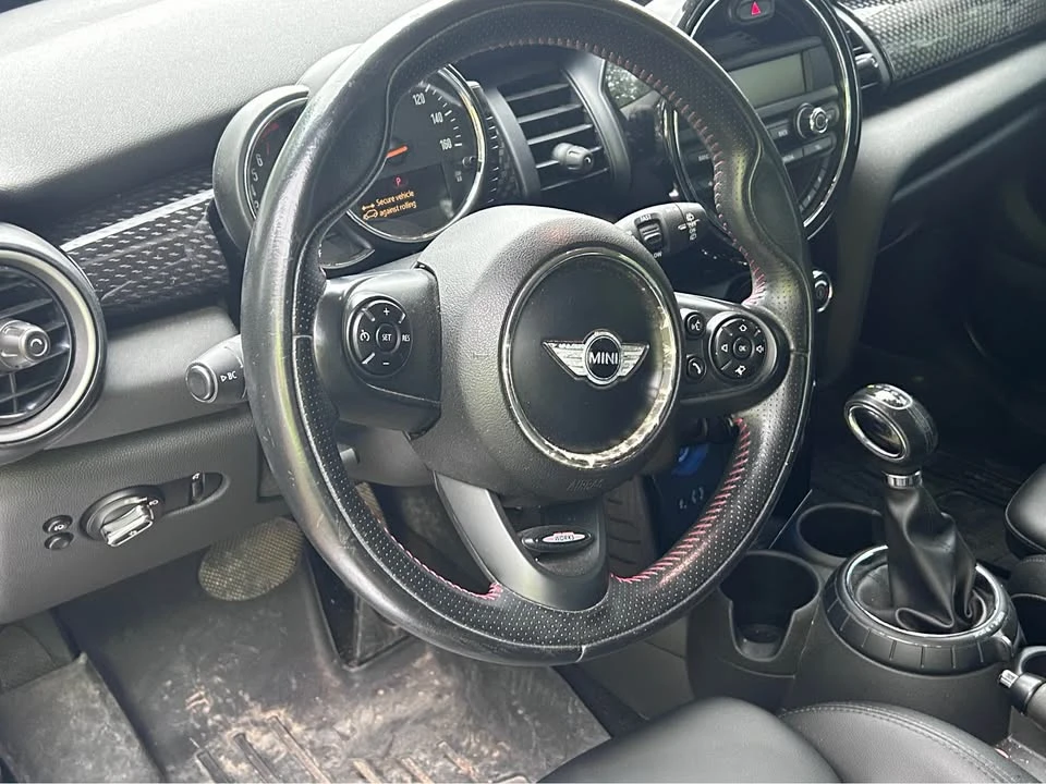 2014 Mini Mini Cooper S 3rd Gen - Image 5 of 10