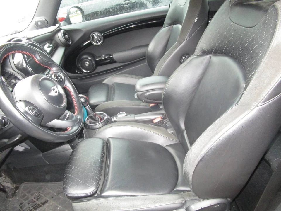 2014 Mini Mini Cooper S 3rd Gen - Image 5 of 8