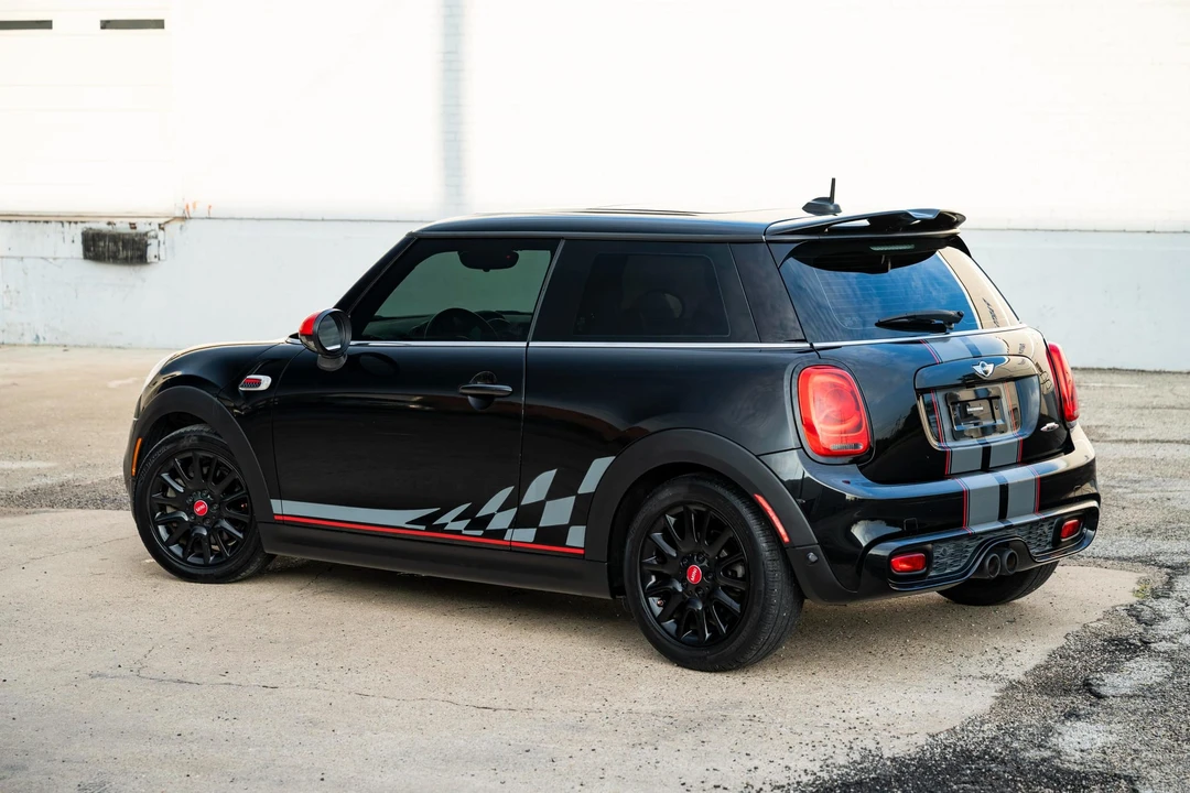 2014 Mini Mini Cooper S 3rd Gen - Image 9 of 31